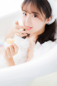 淫乱小镇小说